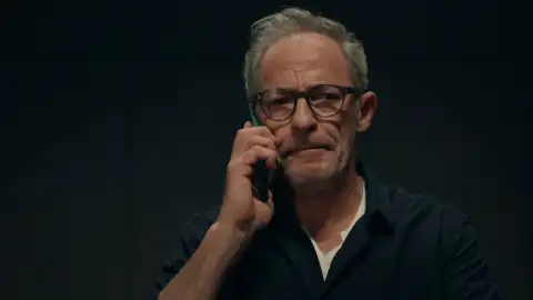 Adnan amenaza a Irmak desde la cárcel Adnan amenaza a Irmak desde la cárcel