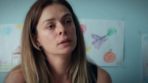 Karsu les comunica a sus hijos que tienen que irse a vivir con Reha