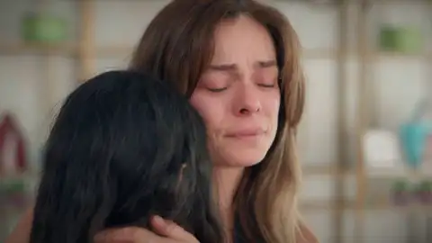 El golpe más duro para Karsu: Reha le arrebata a sus hijos y no puede hacer nada para impedirlo El golpe más duro para Karsu: Reha le arrebata a sus hijos y no puede hacer nada para impedirlo