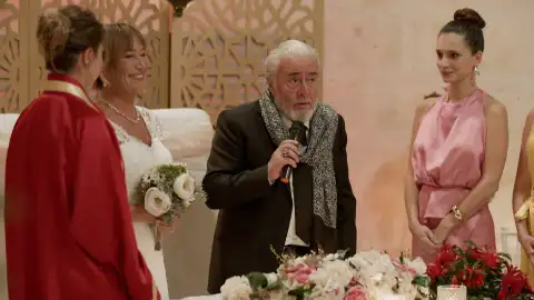 Hasan dedica unas bonitas palabras a Filiz Hasan dedica unas bonitas palabras a Filiz