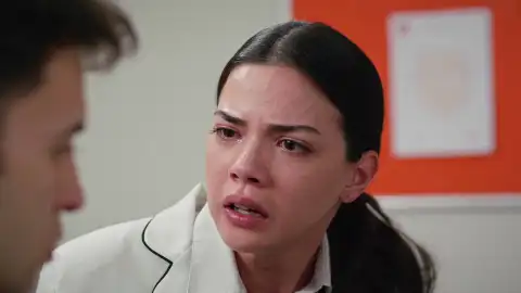 Yasmin, enojada con Tolga y Aybike Yasmin, enojada con Tolga y Aybike