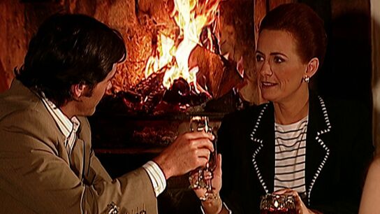 Pasi&oacute;n de gavilanes - Gabriela y Fernando salen a cenar juntos&hellip;y a solas