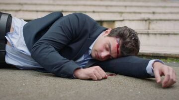 La boda secreta de &Ouml;mer y S&uuml;sen se aplaza tras un enfrentamiento fortuito con Oğulcan que pod&iacute;a haber terminado en tragedia