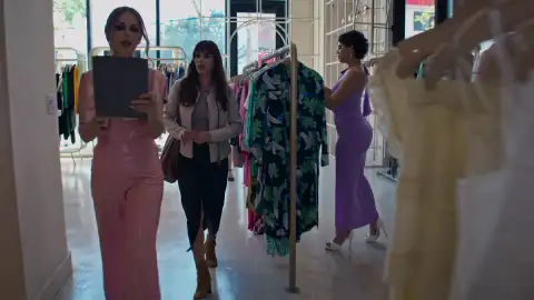 Velvet el nuevo imperio - Ana hace una prueba para otra boutique Velvet el nuevo imperio - Ana hace una prueba para otra boutique