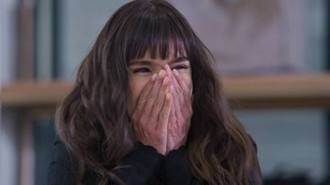 Velvet el nuevo imperio - Ana consigue el nuevo empleo de dise&ntilde;adora fuera de Velvet