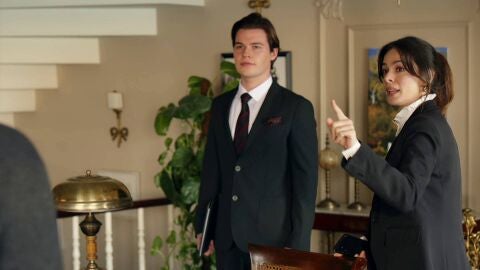 Karsu y Bora dan rienda suelta a su imaginaci&oacute;n y fantasean sobre c&oacute;mo ser&iacute;an sus vidas si sus prioridades fueran distintas