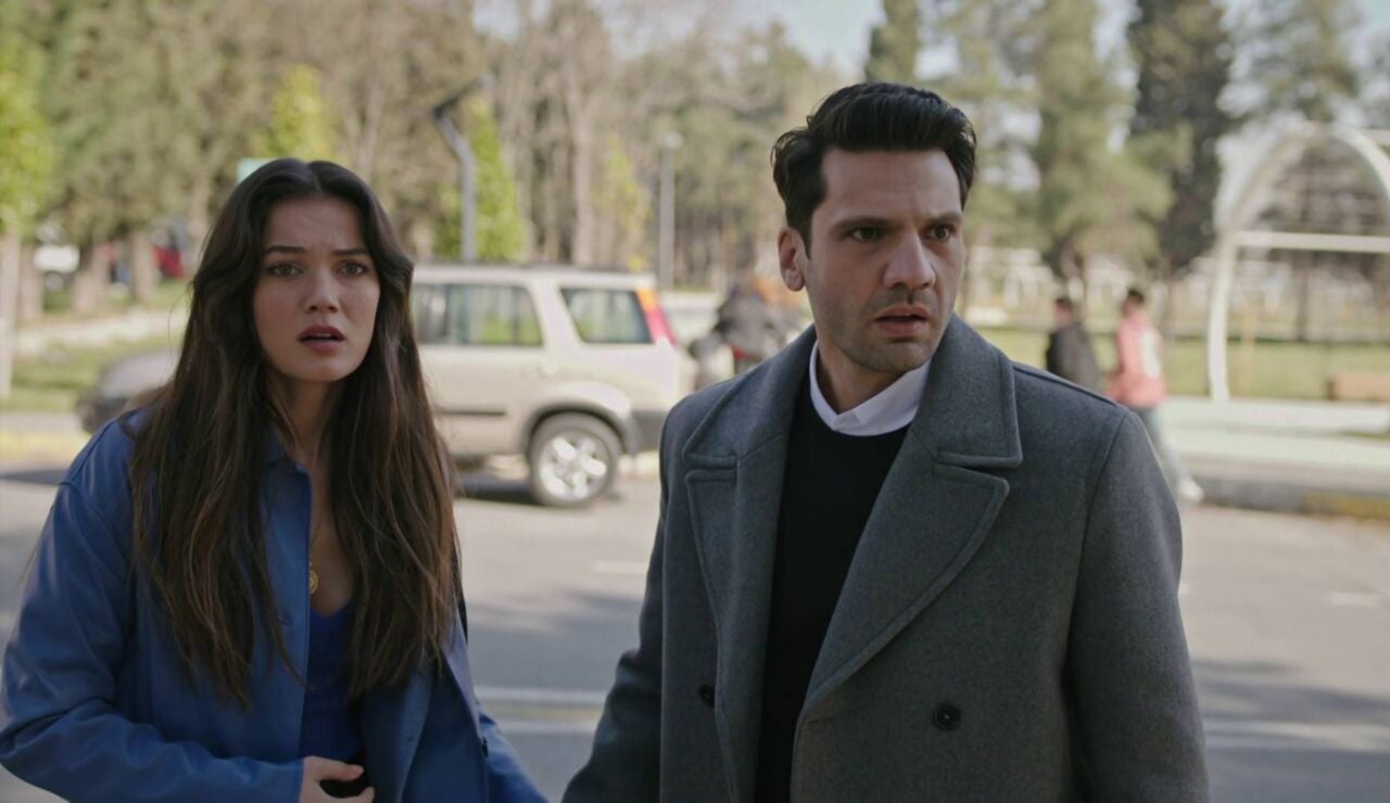 Secretos de familia - Ceylin e Ilgaz descubren que Yekta no es abogado del todo