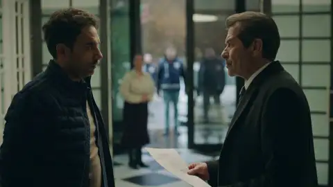 Secretos de familia - Yekta es detenido por la muerte de su hijo Secretos de familia - Yekta es detenido por la muerte de su hijo