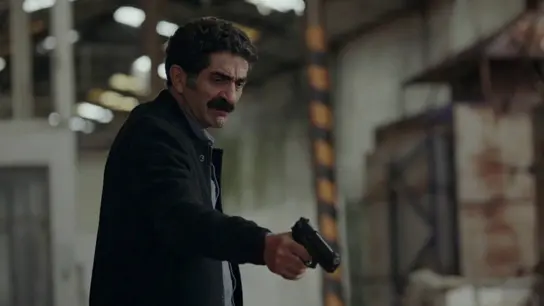 Secretos de familia - ¿Qué pasó en el enfrentamiento entre Çinar y Zafer? Secretos de familia - ¿Qué pasó en el enfrentamiento entre Çinar y Zafer?
