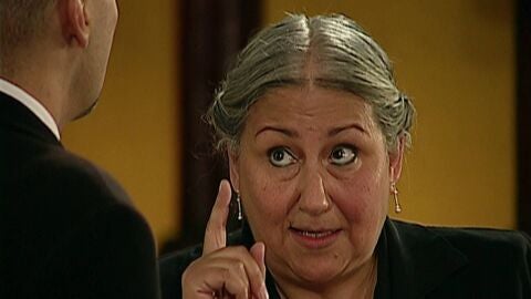 Pasi&oacute;n de gavilanes - Los amigos de Gabriela la buscan y no la encuentran