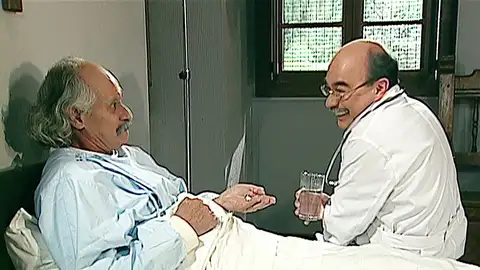 Martín finge tomarse las pastillas para evitar que Bustillo acabe con su vidaMartín finge tomarse las pastillas para evitar que Bustillo acabe con su vida Martín finge tomarse las pastillas para evitar que Bustillo acabe con su vida