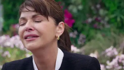 Velvet el nuevo imperio - Isabel cuenta a Alberto que es su madre y él la rechaza Velvet el nuevo imperio - Isabel cuenta a Alberto que es su madre y él la rechaza