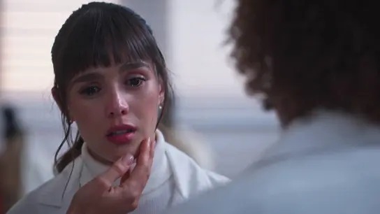 Velvet el nuevo imperio - Ana se entera por la prensa de que Rodrigo ha muerto Velvet el nuevo imperio - Ana se entera por la prensa de que Rodrigo ha muerto