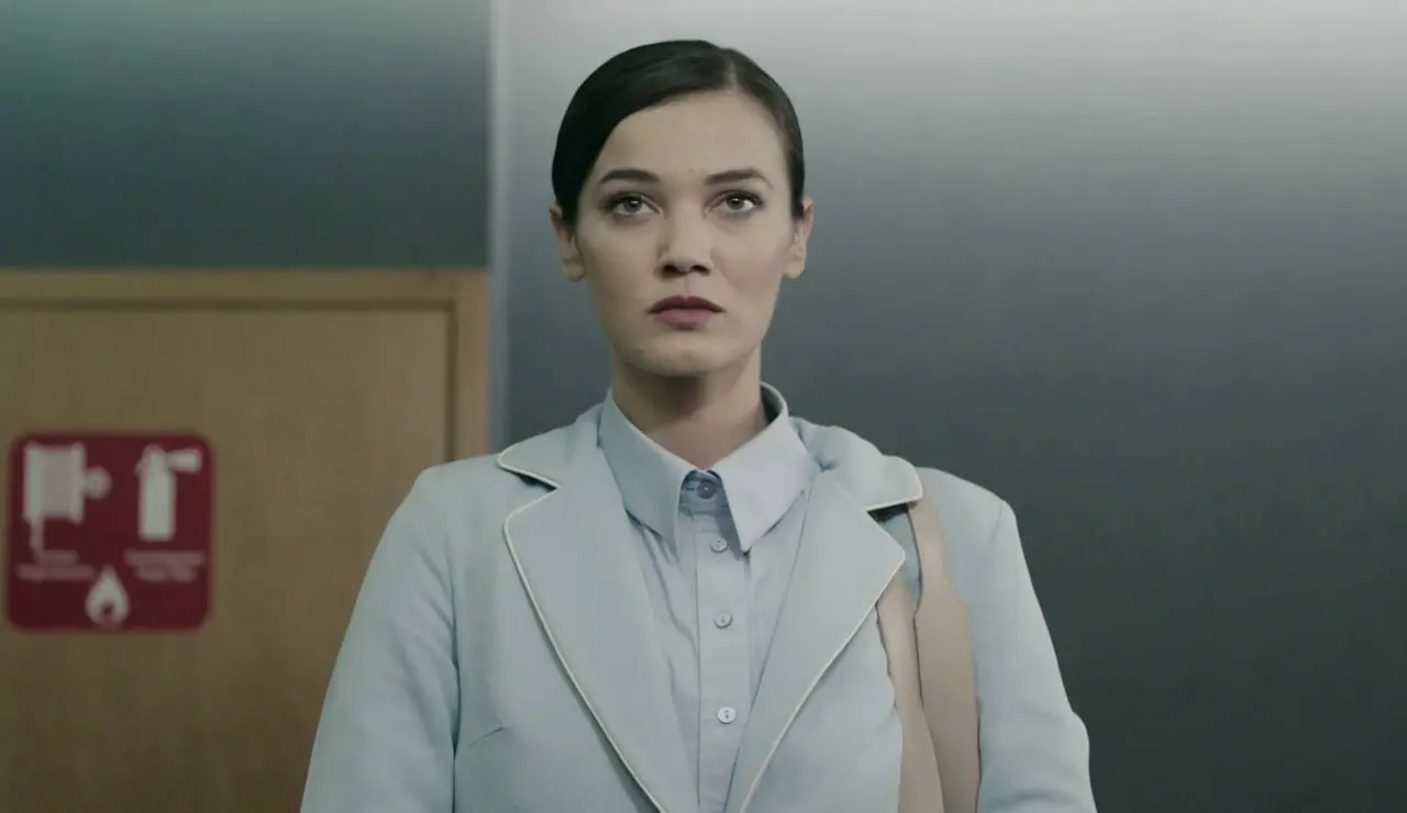 Secretos de familia - Ceylin se involucra en el caso ¡y desaparece!