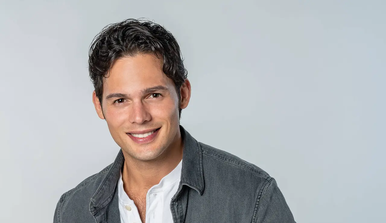 Andrés Martínez, el joven que desafía a los Quiroga por amor a Elsa