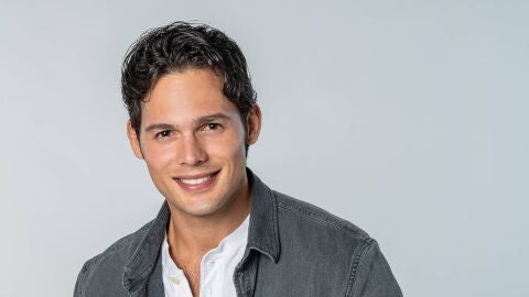 Andr&eacute;s Mart&iacute;nez, el joven que desaf&iacute;a a los Quiroga por amor a Elsa