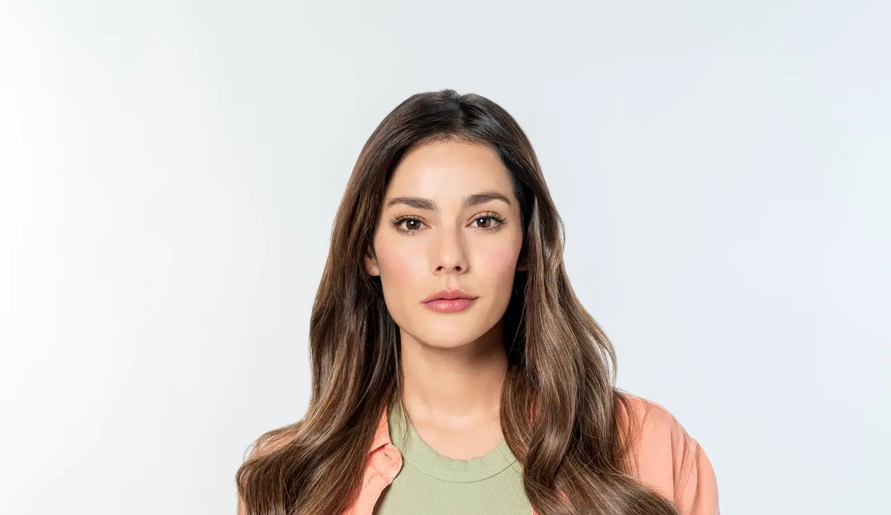 Elsa Quiroga, la joven que desafía a su familia por amor