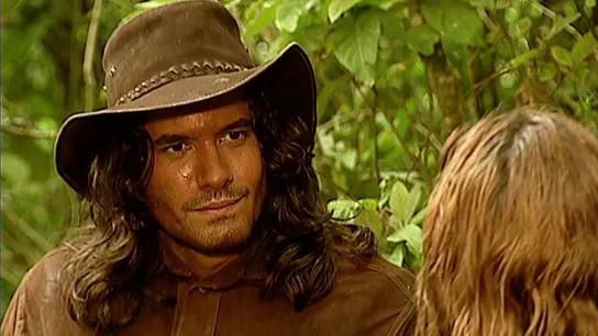 Juan y Gabriela hacen las paces en la selva pantanosa Juan y Gabriela hacen las paces en la selva pantanosa