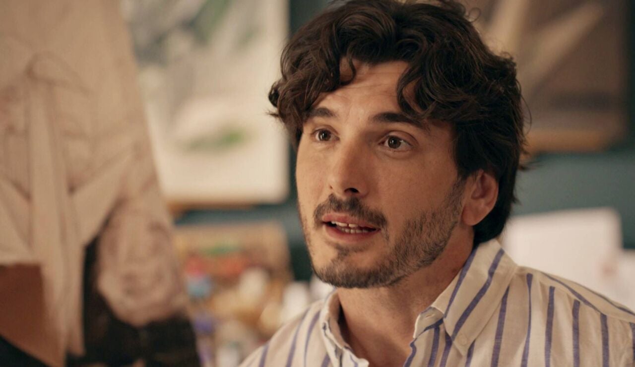 Velvet el nuevo imperio - &iexcl;Alberto reaparece! Vive feliz y enga&ntilde;ado por Cristina &iexcl;y ahora se llama Gabriel!