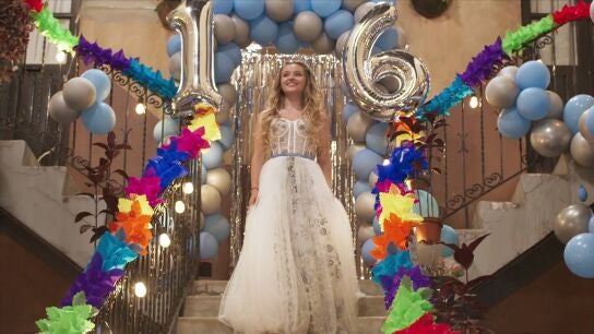 Ana Julia celebra su dieciséis cumpleaños 