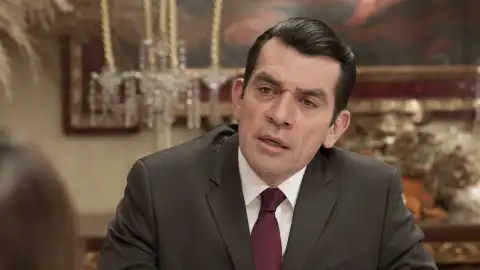 Armando frustra la huida de Elsa con Andrés y decide separarla de él para siempre Armando frustra la huida de Elsa con Andrés y decide separarla de él para siempre