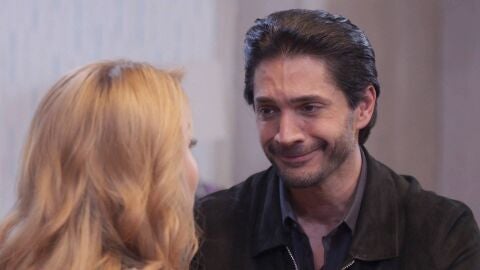 Gael, resignado, acepta la ruptura con Leona: "Asumo la culpa de nuestra separación"