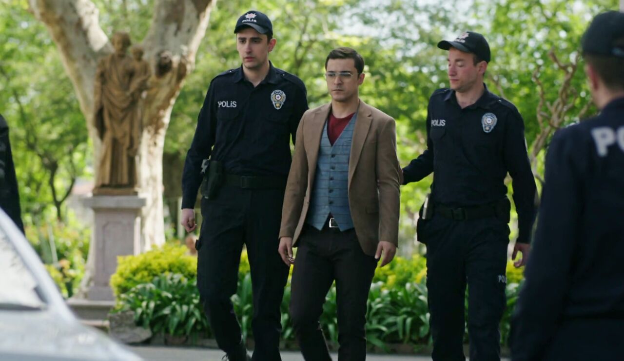 &iexcl;Turgut Ali y &Ouml;mer son detenidos!