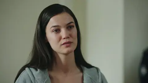 Ceylin queda en libertad y Metin sobrevive a un infarto Ceylin queda en libertad y Metin sobrevive a un infarto