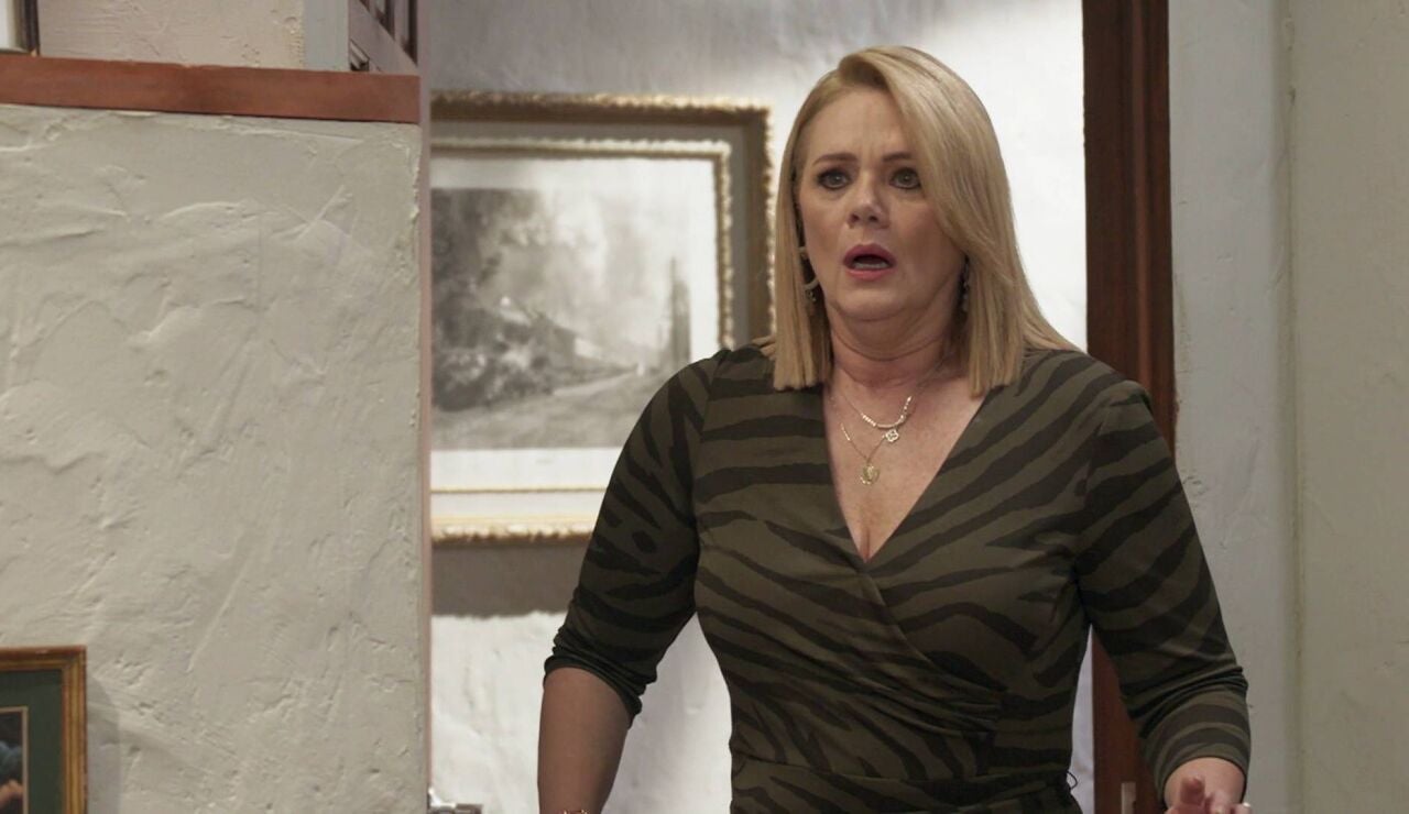 La traici&oacute;n m&aacute;s dolorosa para Estela: sorprende a Armando en la cama con &Aacute;ngela 