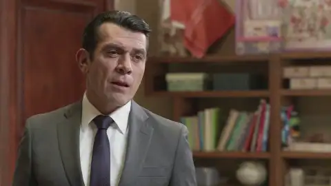 Armando no se compadece de Elsa y la envía con su tía Clemencia Armando no se compadece de Elsa y la envía con su tía Clemencia