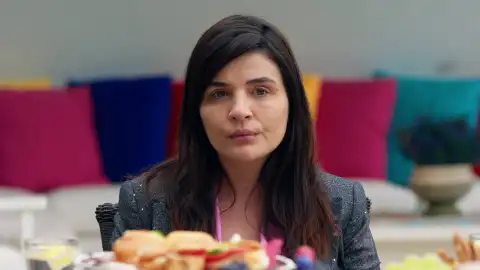 A Nur se le cierran todas las puertas A Nur se le cierran todas las puertas