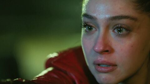 El v&iacute;deo que lo cambia todo: Leyla descubre que Nur mat&oacute; a su padre y est&aacute; dispuesta a vengarse