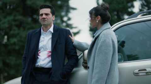 Ilgaz se apoya en Ceylin mientras promete vengar la muerte de su padre