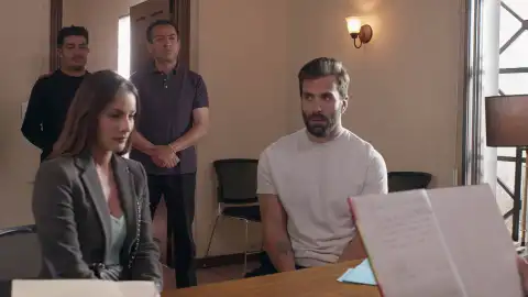 Andrés rompe con Elsa en prisión y ella acaba casándose con Horacio Andrés rompe con Elsa en prisión y ella acaba casándose con Horacio