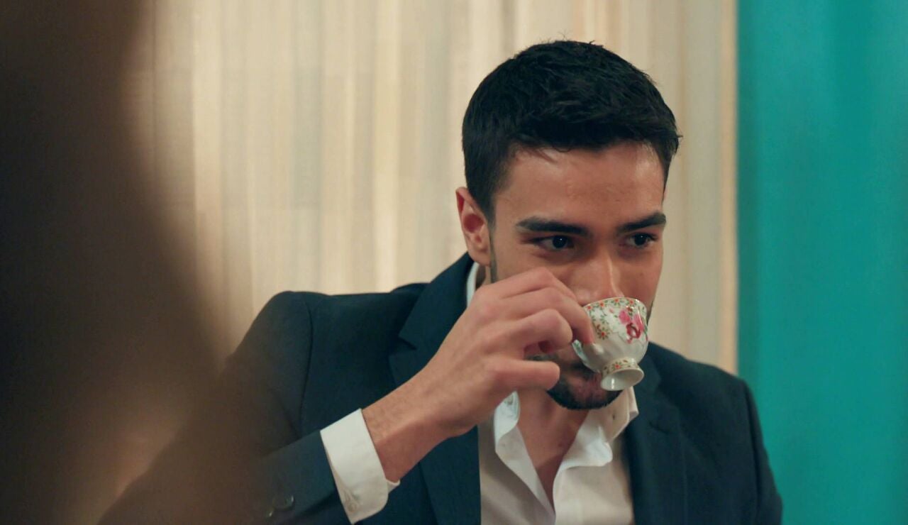 As&iacute; es la curiosa tradici&oacute;n turca del caf&eacute; con sal en las pedidas de mano