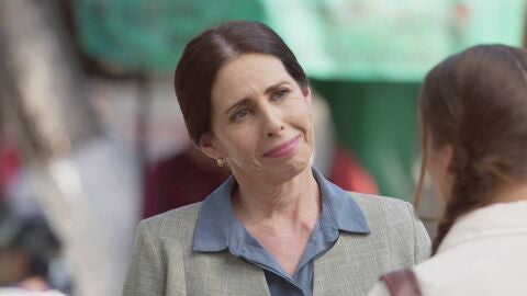 Guillermina quiere recuperar el tiempo perdido con su hija Nora sin revelarle que es su madre