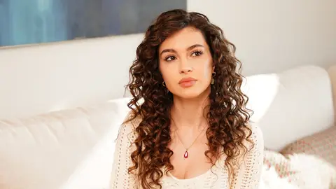 Un amor prohibido pone en jaque el mundo de Canfeza Kilimci Un amor prohibido pone en jaque el mundo de Canfeza Kilimci