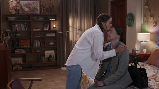 Nora no guarda rencor a su madre Guillermina