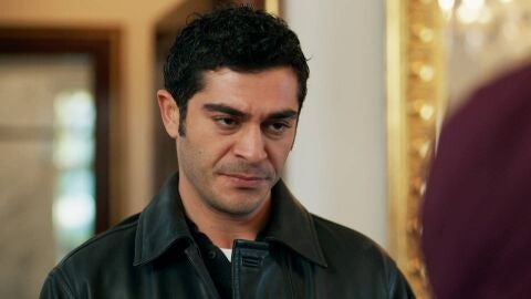 Mahir se enfrenta a su abuela Asef para defender a Canfeza tras su inesperada boda