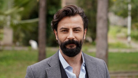 Emir Tarhun, el hombre que ver&aacute; c&oacute;mo un matrimonio impuesto cambia su vida para siempre